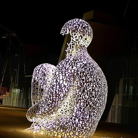 Acogedor * سرقسطة