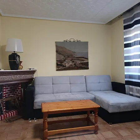 Acogedor * سرقسطة